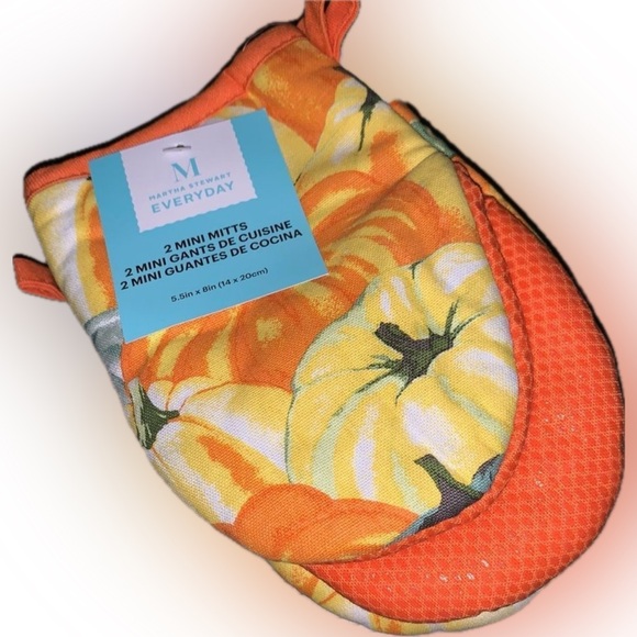 Pumpkin Oven Mini Mitts Set - Picture 1 of 7